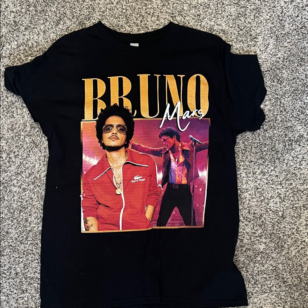 Bruno Mars tee